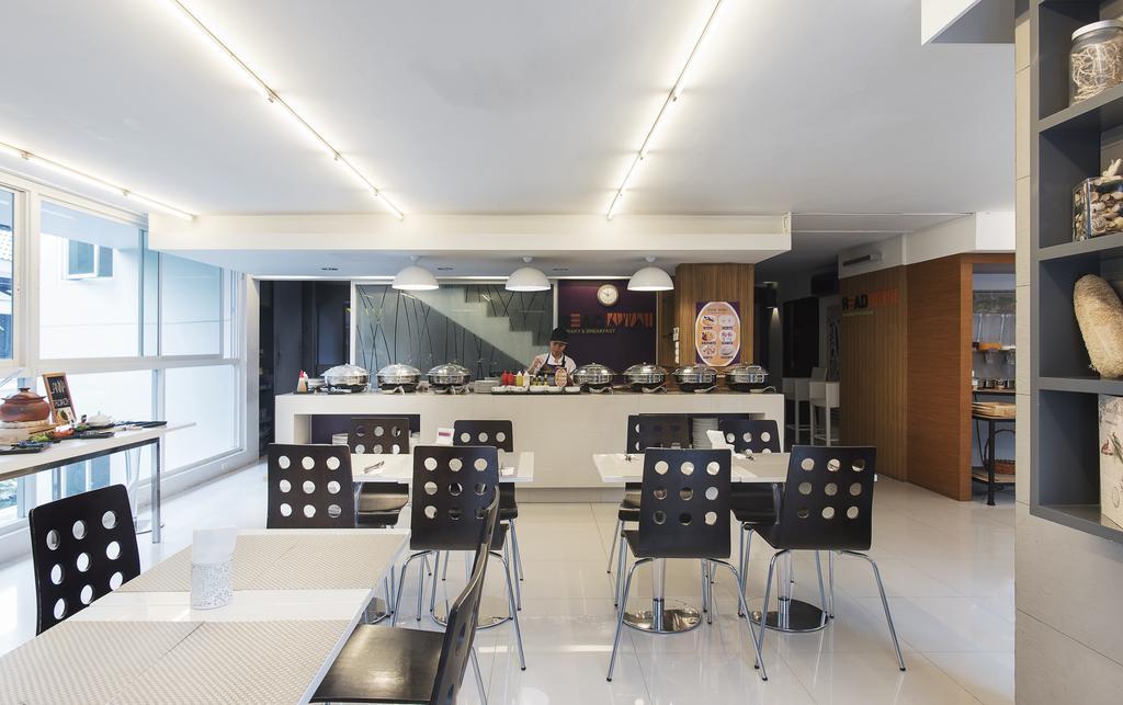 Nimman Mai Design Hotel Чиангмай Екстериор снимка